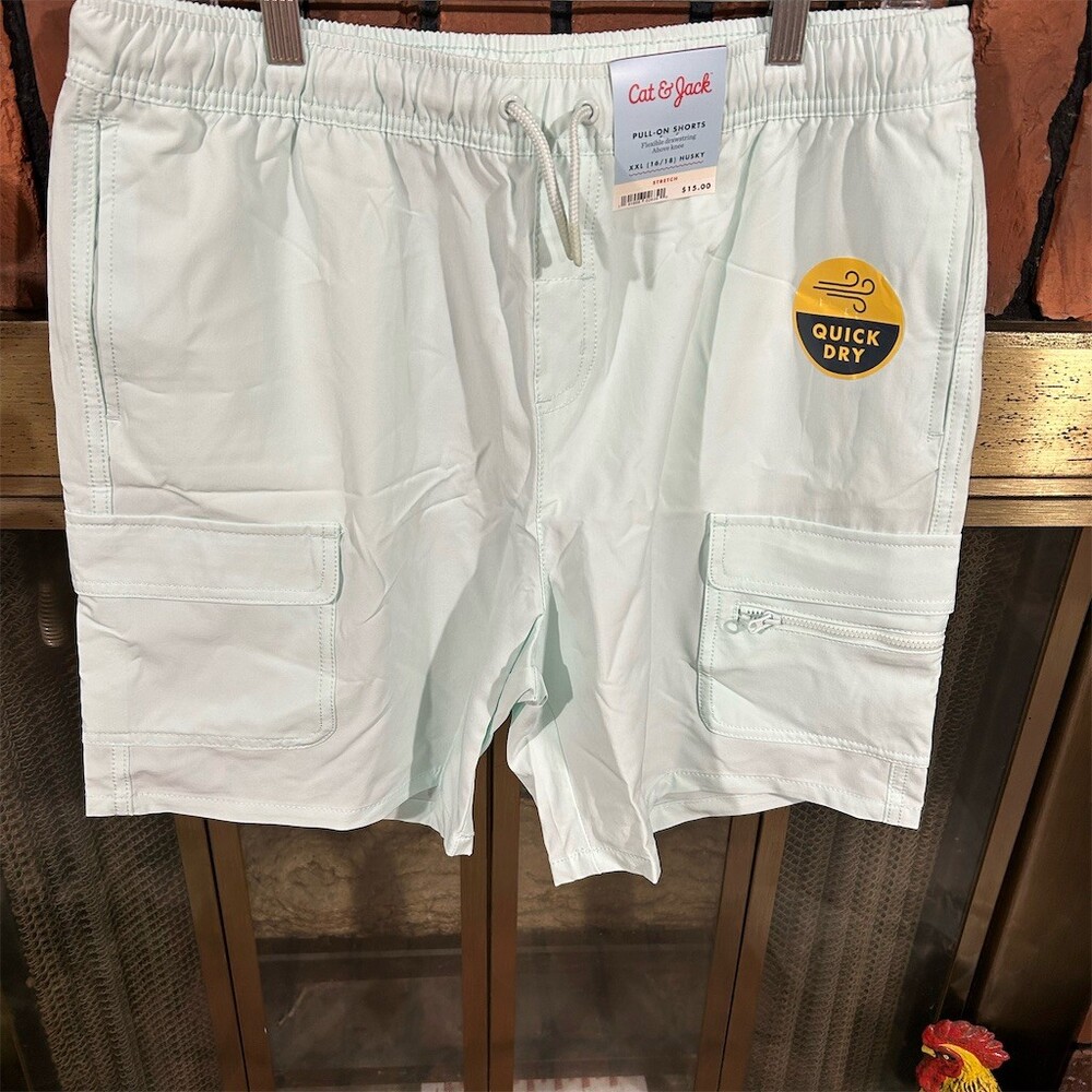 Cat & Jack Boys Cargo Shorts Size 18-20 Green Pull-On Quick Dry Stretch